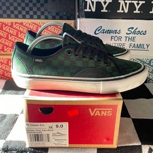 Vans AV Classic Pro